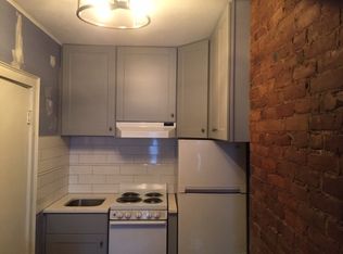 193 Saint Botolph St, Boston, MA 02115