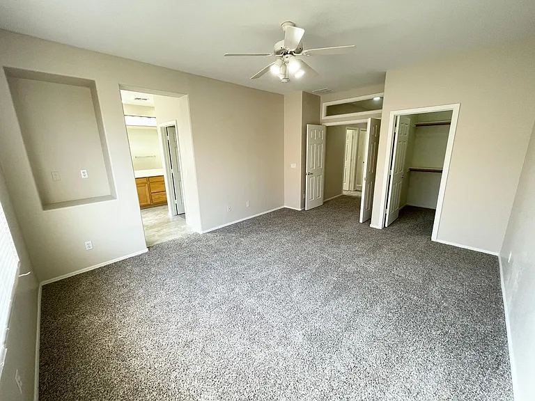 3720 W Rushmore Dr — Photo 16