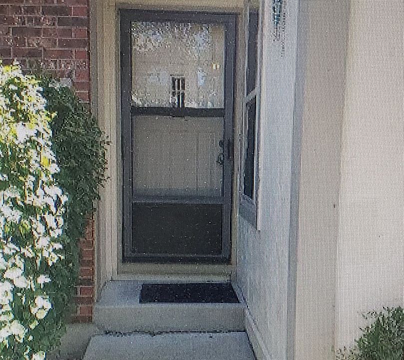 1st image of 4323 9th Street Rd APT 17