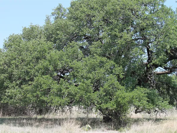 7048 County Road 589, Brownwood, TX 76801