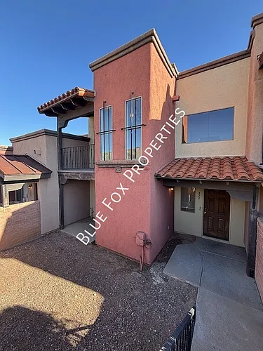 322 N Hasman Dr Photo 1