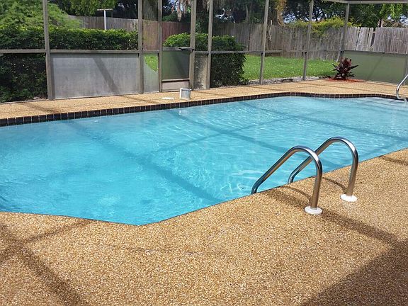 Lanai area (before renovation)