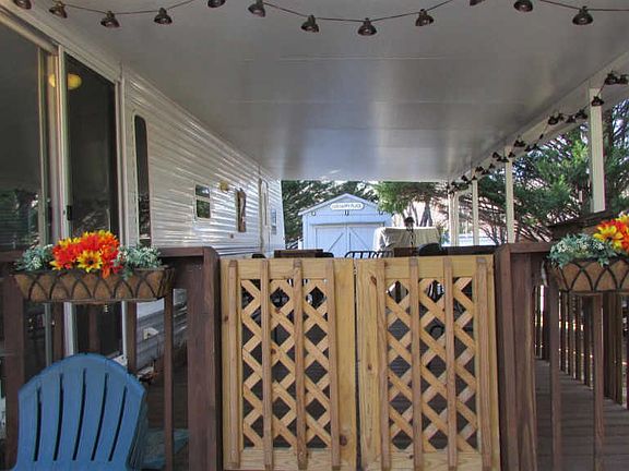 4th image of 115 Maple Wood Ln #107