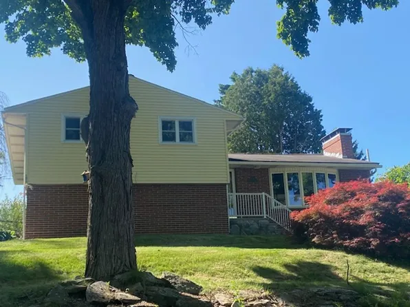 108 Dell St, Johnstown, PA 15905