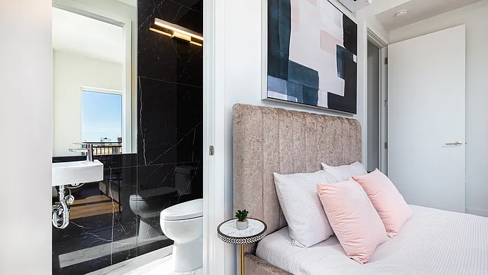 Rented by Nooklyn NYC LLC | media 107