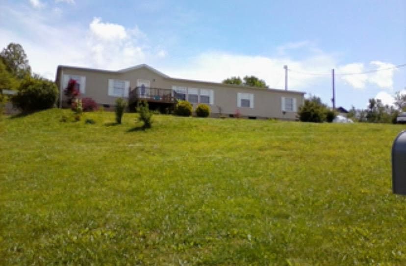 1st image of 153 Valleyview Dr
