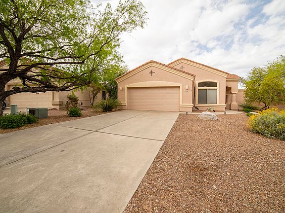 3rd image of 9602 E Sabino Greens Dr