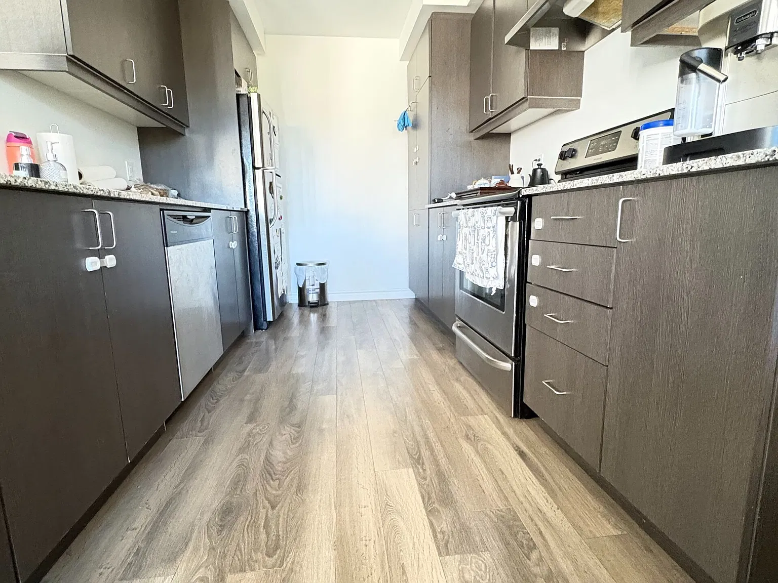3 bed, $2,450 — Photo 4
