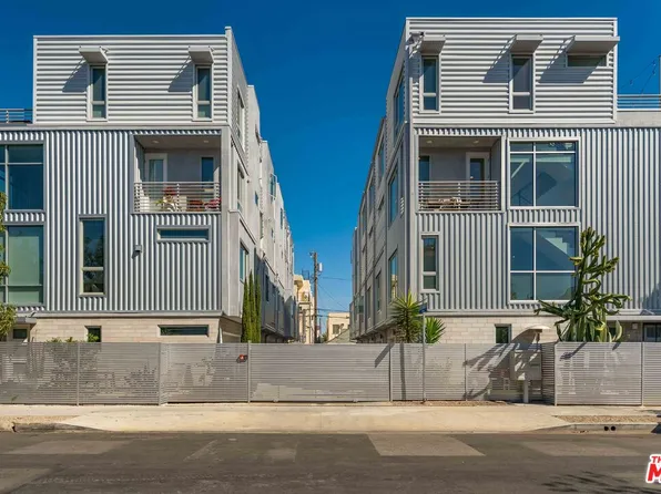 6024 W Beachwood Ln, Los Angeles, CA 90038