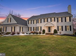 3960 S Mallard Ln, Doylestown, PA 18902