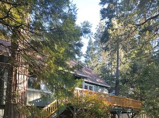 24861 Faulhorn Dr, Crestline, CA 92325