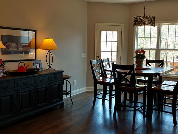 Large breakfast area