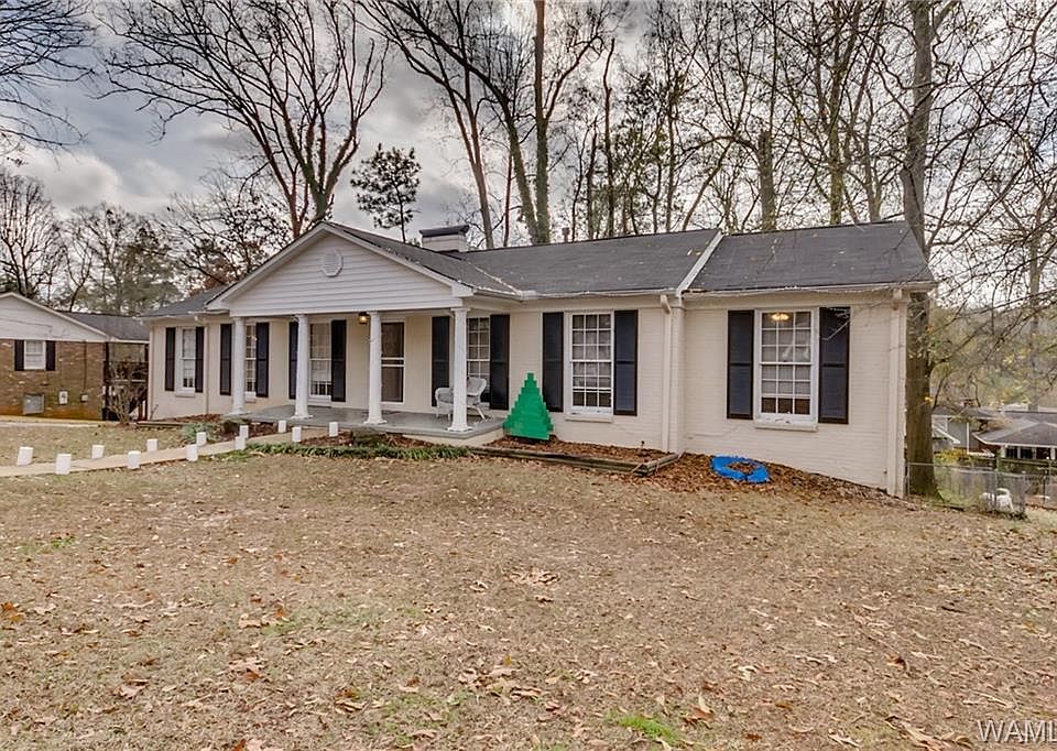 1st image of 1917 Idlewood Dr