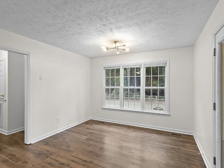 757 Stone Cross Dr — Photo 9