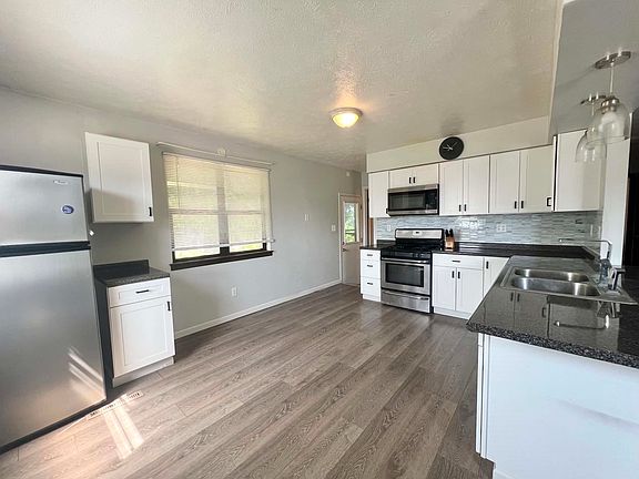3rd image of 1014 E 34th St
