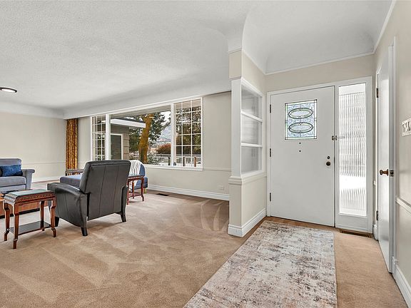 3rd image of 1135 Johnson Rd