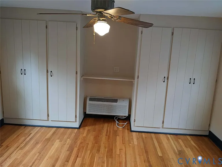 519 Grove Ave #B — Photo 17