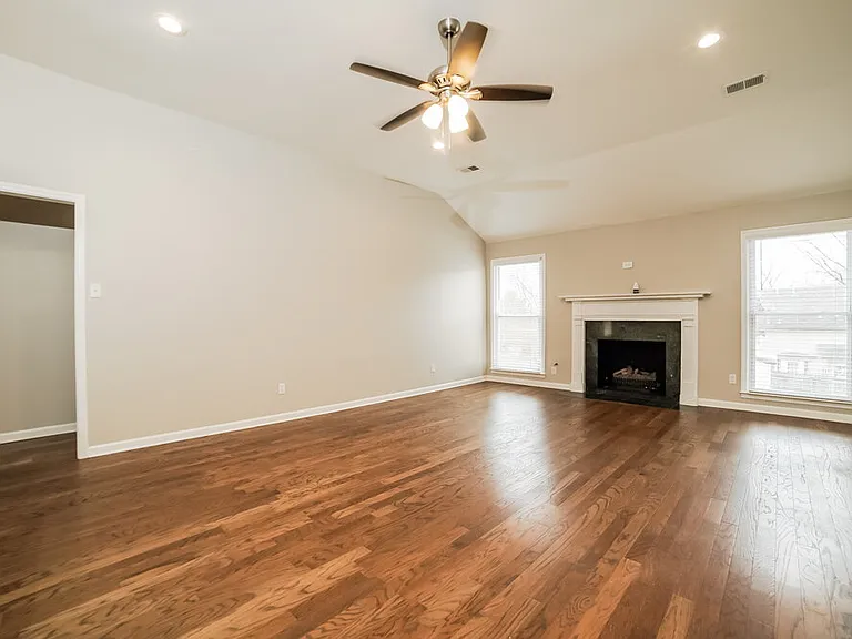 255 S Sanga Rd — Photo 3