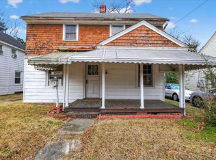 11 Aylwin Rd, Portsmouth, VA 23702