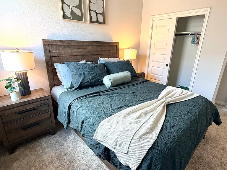 2401 Amara Levi Ln — Photo 13