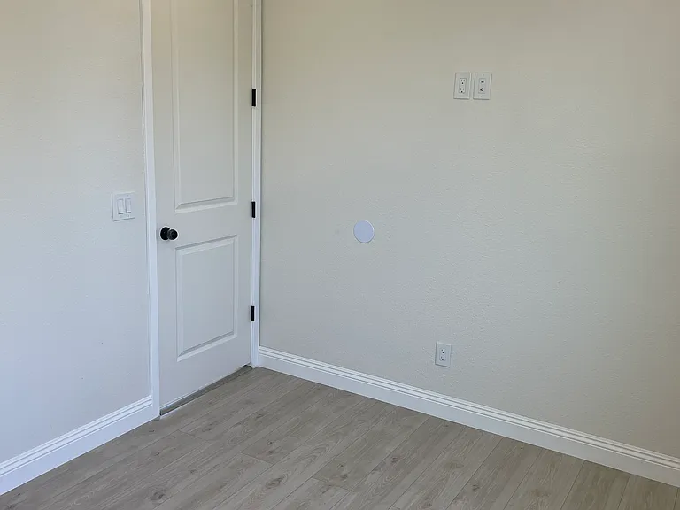 5337 Saxon St — Photo 9