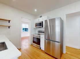 1 bed, 1.0 bath, 792 sqft, $2,695, 1 br / 1.0 ba, $2695