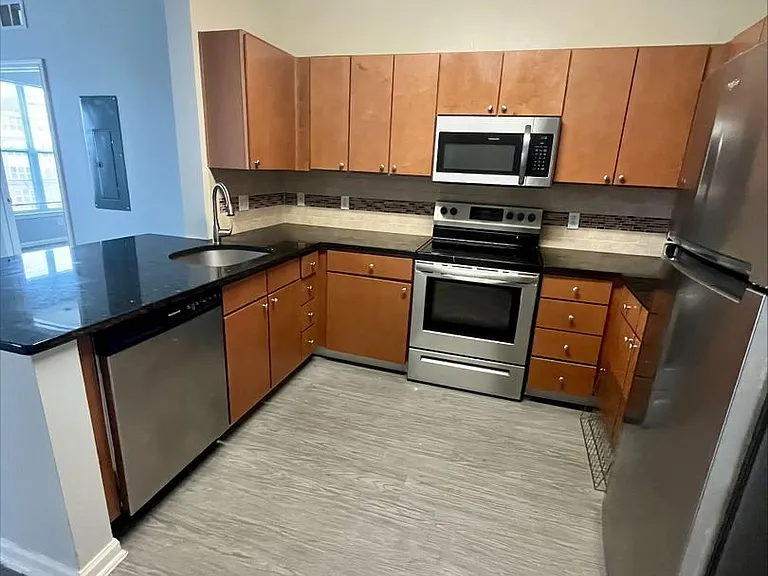 Westville Village Apartments — Photo 39