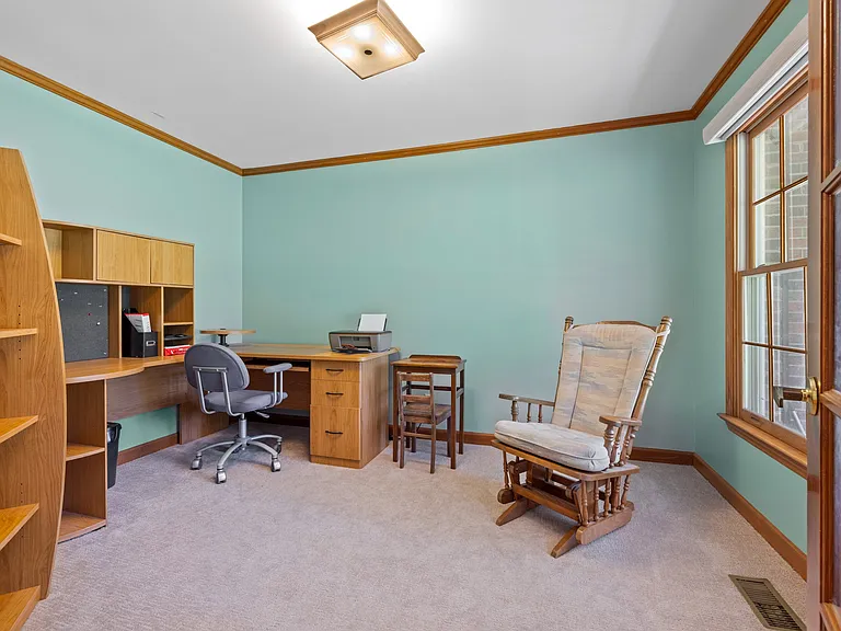 3010 Eaker Dr — Photo 15