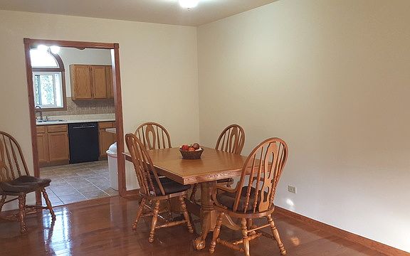 3rd image of 610 Wood Creek Dr