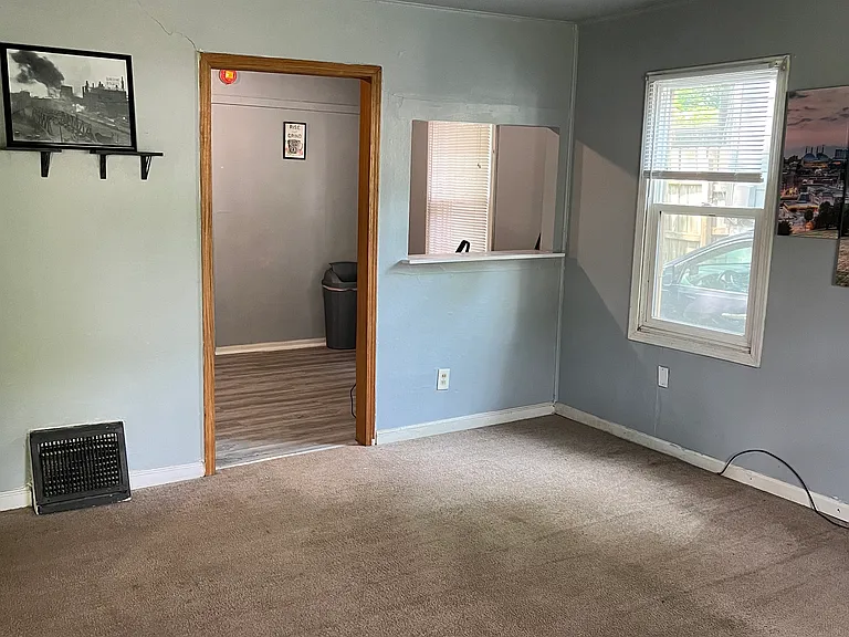 2715 Haskell Ave — Photo 14