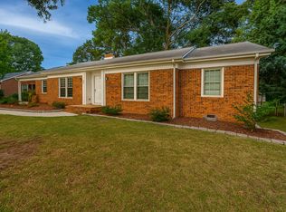 203 SE Maynard Rd, Cary, NC 27511