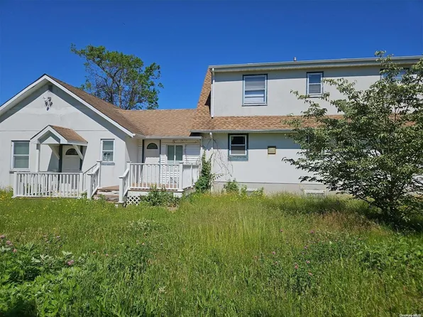 1165 Connetquot Avenue, Central Islip, NY 11722