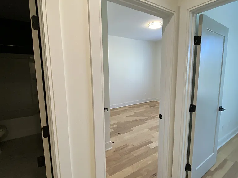 1523 Yarra St #1523 — Photo 9