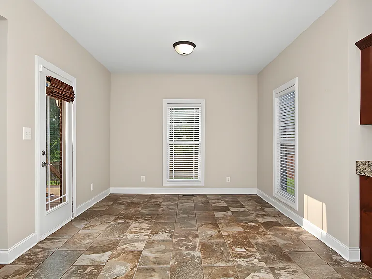 1537 Green Grove Way — Photo 19