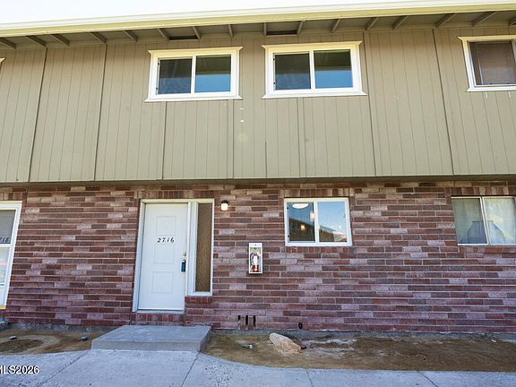 3rd image of 2716 W Modoc Ct