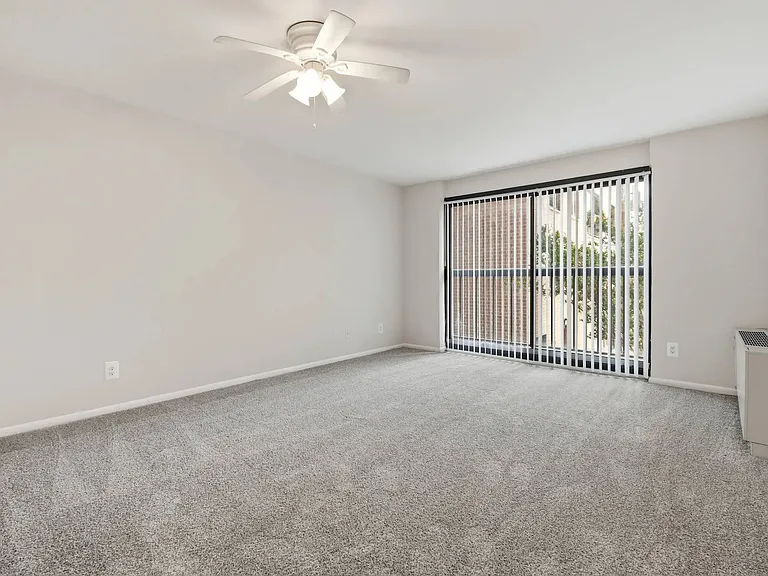 Remington Place — Photo 15