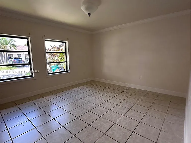 5027 SW 139th Ct #5027 — Photo 3