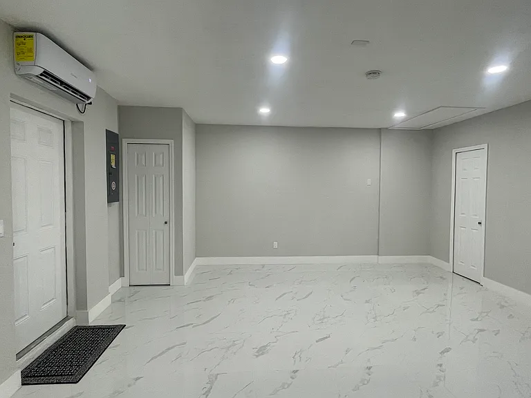 221 NE 23rd Ave #A — Photo 1