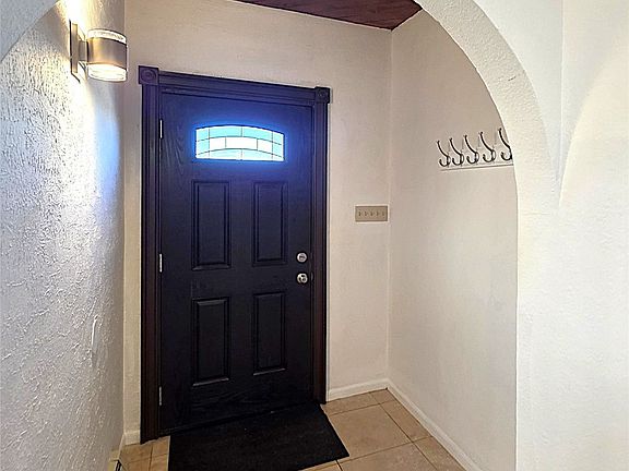 2nd image of 3313 La Avenida De San Marcos