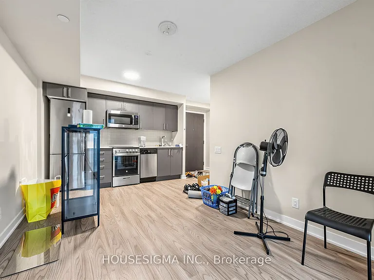 38 Monte Kwinter Ct #7 — Photo 17