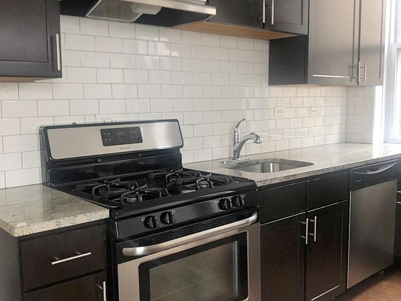 5th image of 4820 N Wolcott Ave #1