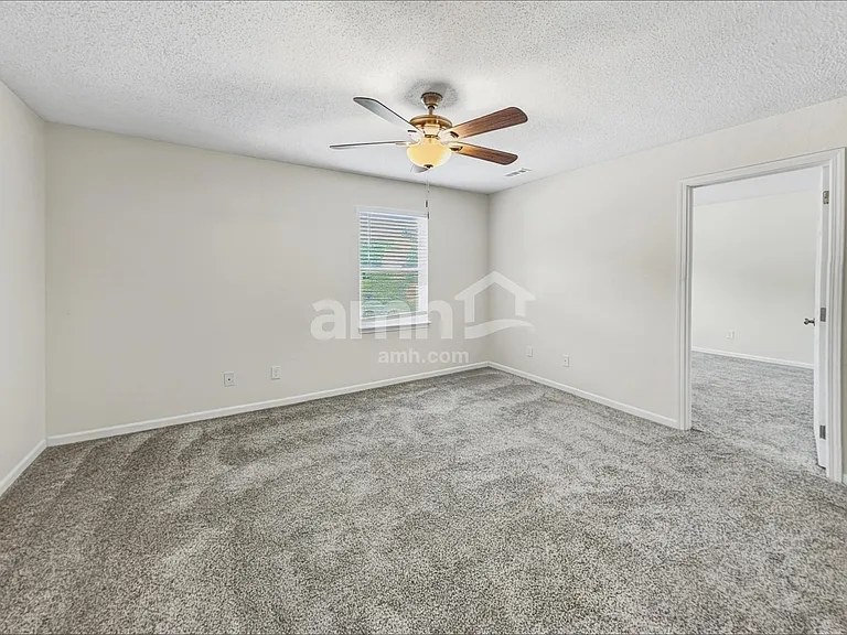 3 Lowell Ct — Photo 10