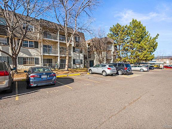 3rd image of 2225 S Jasmine Street #217