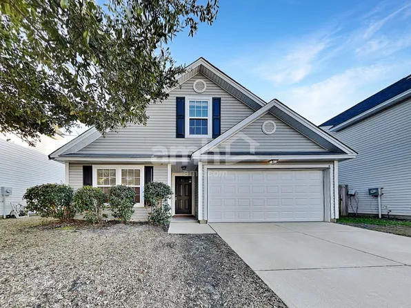 7 Holly Springs Cir, Port Wentworth, GA 31407