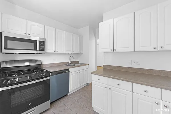Rented by PocketBroker Inc | media 6