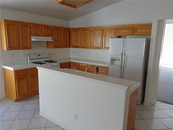 4th image of 7880 Fall Harvest Dr #0