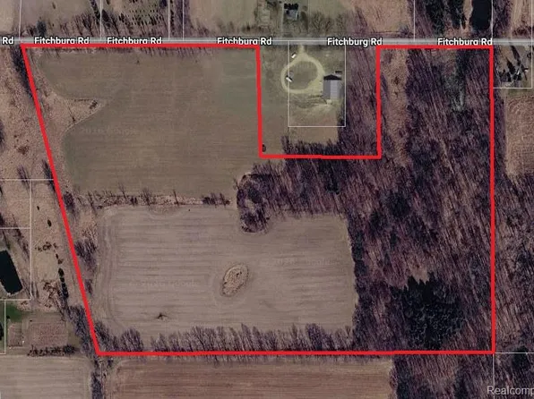 E Fitchburg Rd, Leslie, MI 49251