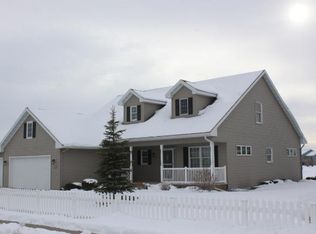 6220 Cape East Ct, Saint Cloud, MN 56303