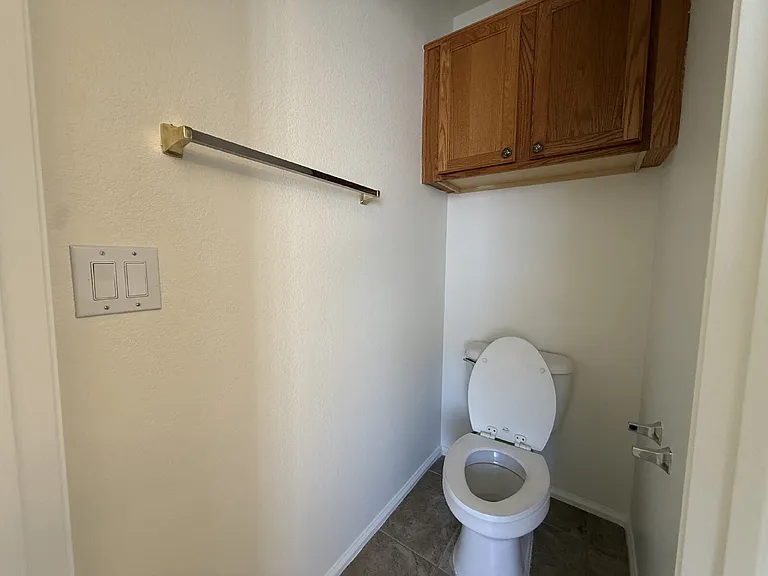 9587 W Seldon Ln — Photo 20