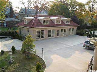 1st image of 13405 Lake Ave
